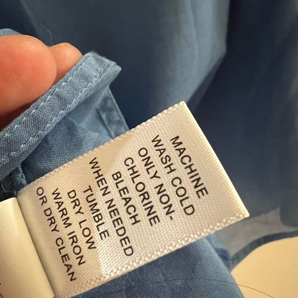 Banana Republic sheer blue tab collar blouse - Picture 9 of 10